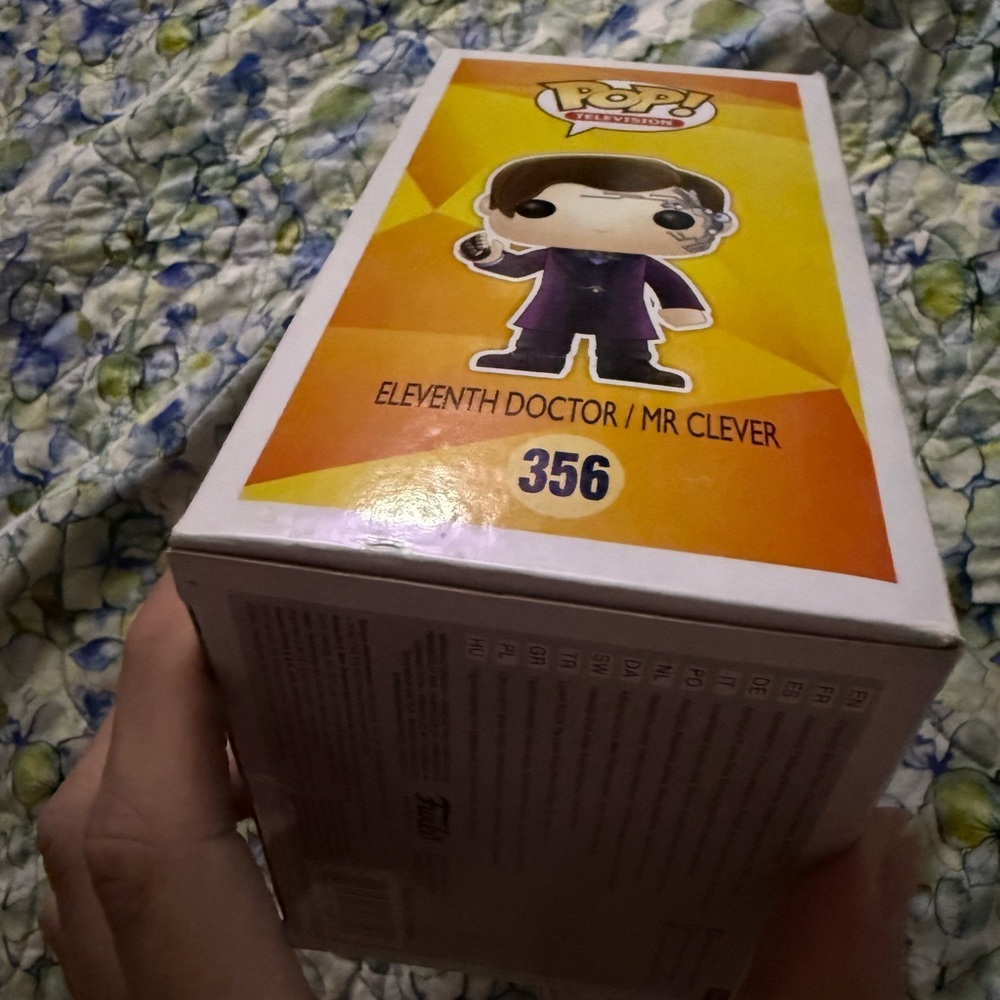 Funko Pop Doctor Who - Eleventh Doctor Vinyl Figure - Picture 12 of 13